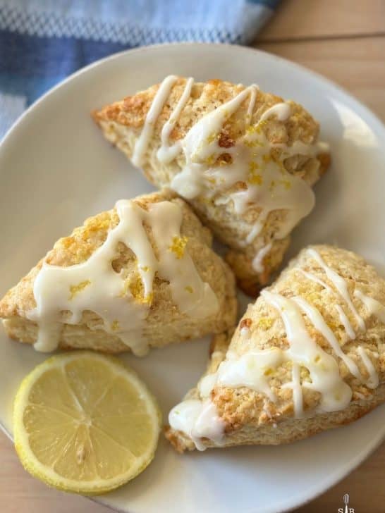 Easy Lemon Scones Recipe {With Lemon Glaze!}