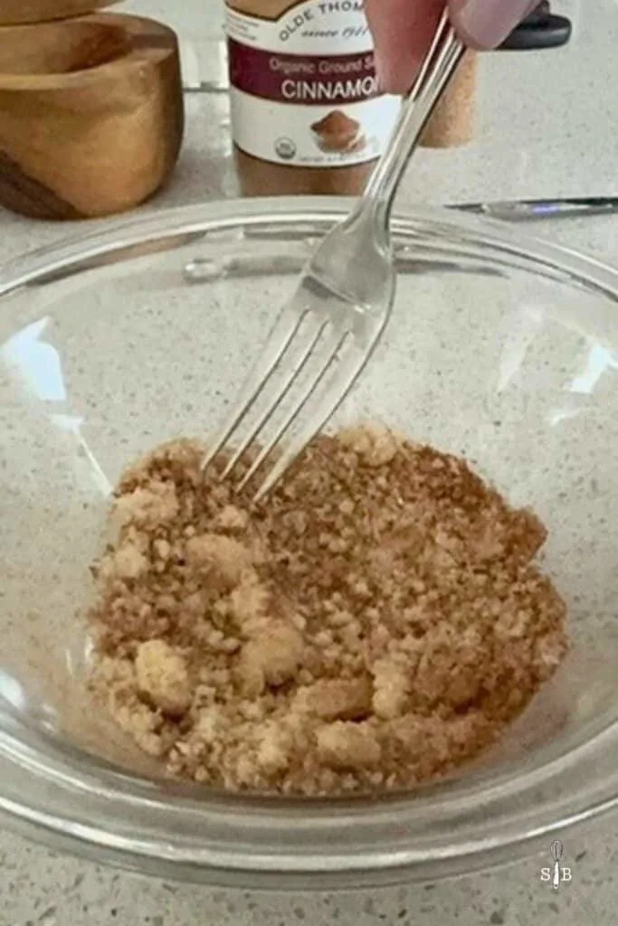 Cinnamon Streusel Topping for scones
