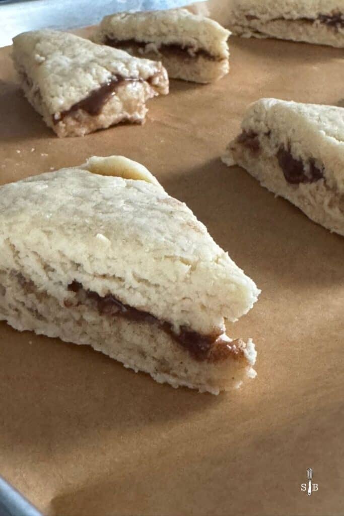 cinnamon filled scones
